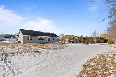 4372 Lakeland Drive, Oshkosh, WI 54904 - Photo 34