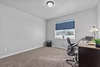 4372 Lakeland Drive, Oshkosh, WI 54904 - Photo 28