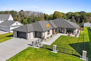 2448 Riddle Ct, De Pere, WI 54115 - Photo 68