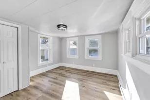 415 E Maple St, Appleton, WI 54915 - Photo 12