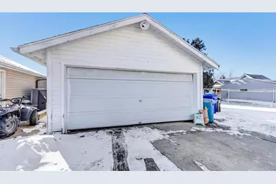 415 E Maple Street, Appleton, WI 54915 - Photo 26