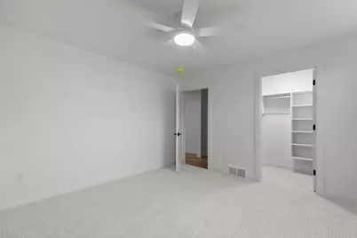 N8881 Killarney Way, Menasha, WI 54952 - Photo 44