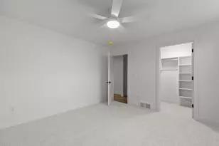 N8881 Killarney Way, Menasha, WI 54952 - Photo 44