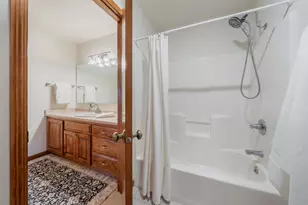 W6054 Zinnia Dr, Appleton, WI 54915 - Photo 30