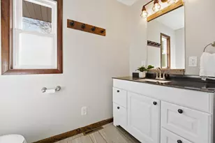 E5245 Haire Rd, Weyauwega, WI 54983 - Photo 24