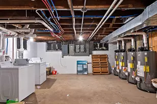 325 S Jefferson St, Green Bay, WI 54301 - Photo 20