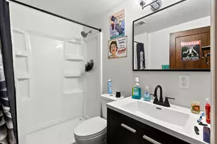 325 S Jefferson St, Green Bay, WI 54301 - Photo 18