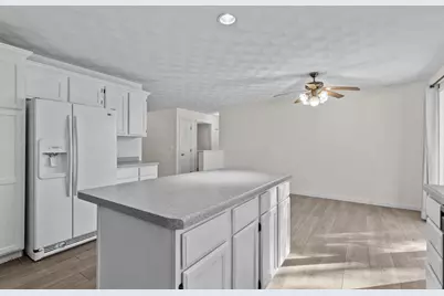 201 E Meadow Grove Boulevard, Appleton, WI 54915 - Photo 14