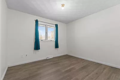 201 E Meadow Grove Boulevard, Appleton, WI 54915 - Photo 20