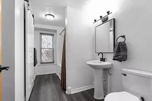 219 W 16th Ave, Oshkosh, WI 54902 - Photo 30