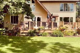 129 W Wallrich Rd, Cecil, WI 54111 - Photo 2