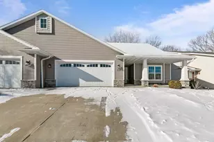 1857 N Margaret St, Appleton, WI 54913 - Photo 34
