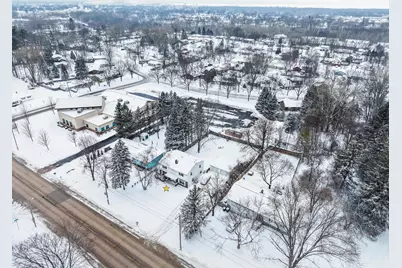 2423 Deckner Avenue, Green Bay, WI 54302 - Photo 42