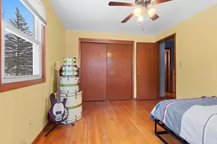 2423 Deckner Ave, Green Bay, WI 54302 - Photo 12