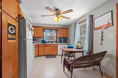 2423 Deckner Avenue, Green Bay, WI 54302 - Photo 20