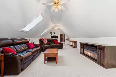 2710 Shorewood Drive, Oshkosh, WI 54901 - Photo 60