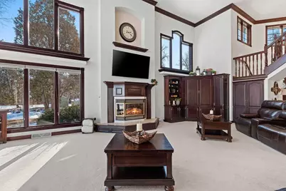 2710 Shorewood Drive, Oshkosh, WI 54901 - Photo 10