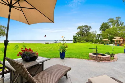 2710 Shorewood Drive, Oshkosh, WI 54901 - Photo 80