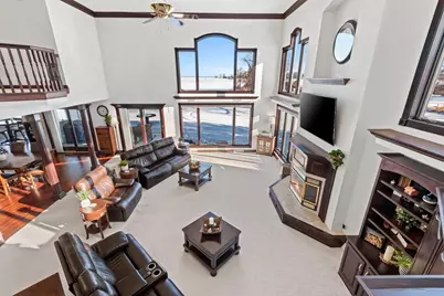 2710 Shorewood Drive, Oshkosh, WI 54901 - Photo 32