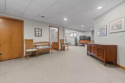 900 Clover Court, Menasha, WI 54952 - Photo 42