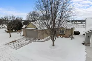 900 Clover Ct, Menasha, WI 54952 - Photo 54