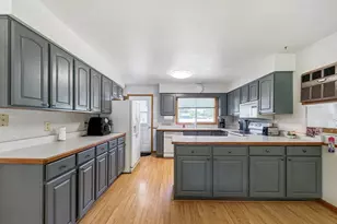 511 S Wells Ave, Peshtigo, WI 54157 - Photo 10