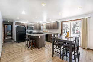 428 Lincoln St, Seymour, WI 54165 - Photo 8