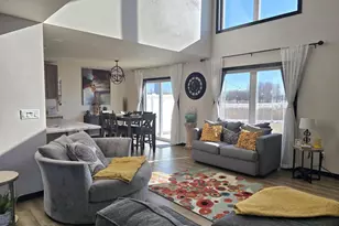 3965 E Rubyred Dr, Appleton, WI 54913 - Photo 2