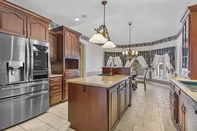 324 E Haddonstone Drive, Appleton, WI 54913 - Photo 10