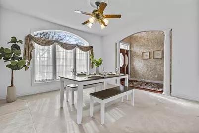 324 E Haddonstone Drive, Appleton, WI 54913 - Photo 16