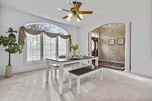 324 E Haddonstone Dr, Appleton, WI 54913 - Photo 16