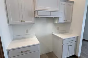 3706 Edwina Dr, De Pere, WI 54115 - Photo 4