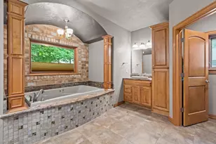 448 Harvest Rd, Green Bay, WI 54302 - Photo 6