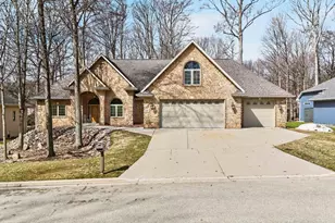 448 Harvest Rd, Green Bay, WI 54302 - Photo 56