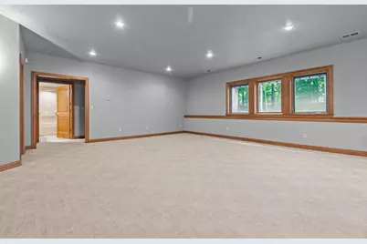 448 Harvest Road, Green Bay, WI 54302 - Photo 36