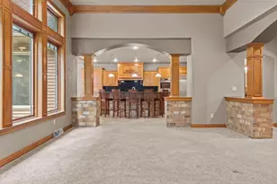 448 Harvest Rd, Green Bay, WI 54302 - Photo 8