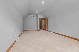 448 Harvest Rd, Green Bay, WI 54302 - Photo 32