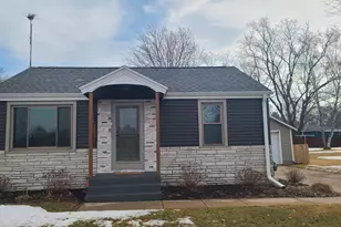 1140 S Evergreen St, Shawano, WI 54166 - Photo 40