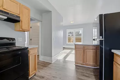 513 Evans Street, Oshkosh, WI 54901 - Photo 10