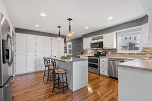 1632 W Cloverdale Dr, Appleton, WI 54914 - Photo 12