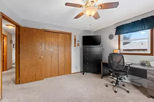 1632 W Cloverdale Dr, Appleton, WI 54914 - Photo 38