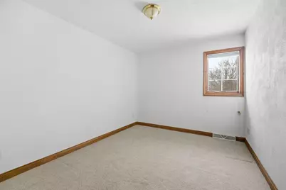 321 E Apple Creek Road, Appleton, WI 54913 - Photo 28