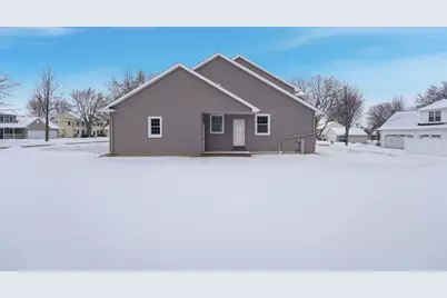 321 E Apple Creek Road, Appleton, WI 54913 - Photo 36