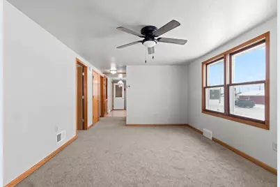 1810 S Norwood Avenue, Green Bay, WI 54304 - Photo 20