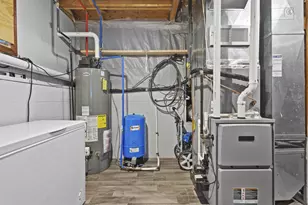 W2412 Twin Pine Ln, Porterfield, WI 54159 - Photo 48