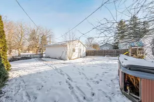 126 W 14th St, Kaukauna, WI 54130 - Photo 24