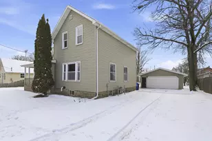 221 E Winnebago St, Appleton, WI 54911 - Photo 2