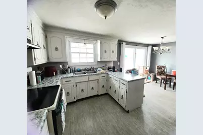 1151 Rockwell Road, Green Bay, WI 54313 - Photo 16