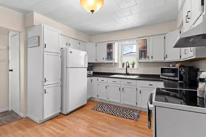 211 S Oakland Avenue, Oconto Falls, WI 54154 - Photo 10