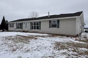 4808 Burg Rd, Lena, WI 54139 - Photo 2